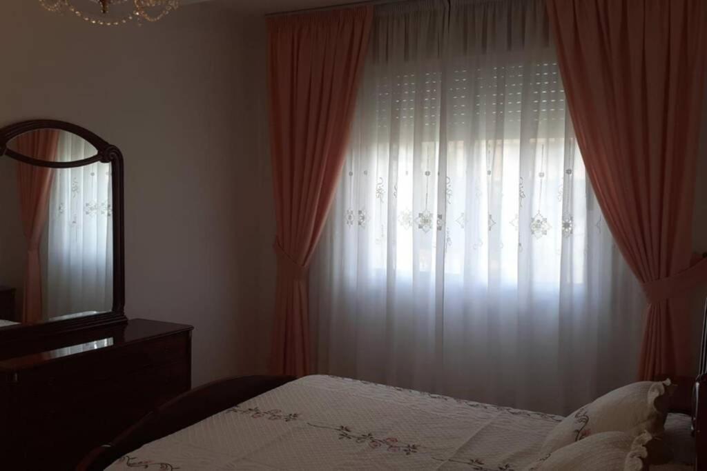 Vila Casa Con Piscina Y Barbacoa Freixido Exteriér fotografie