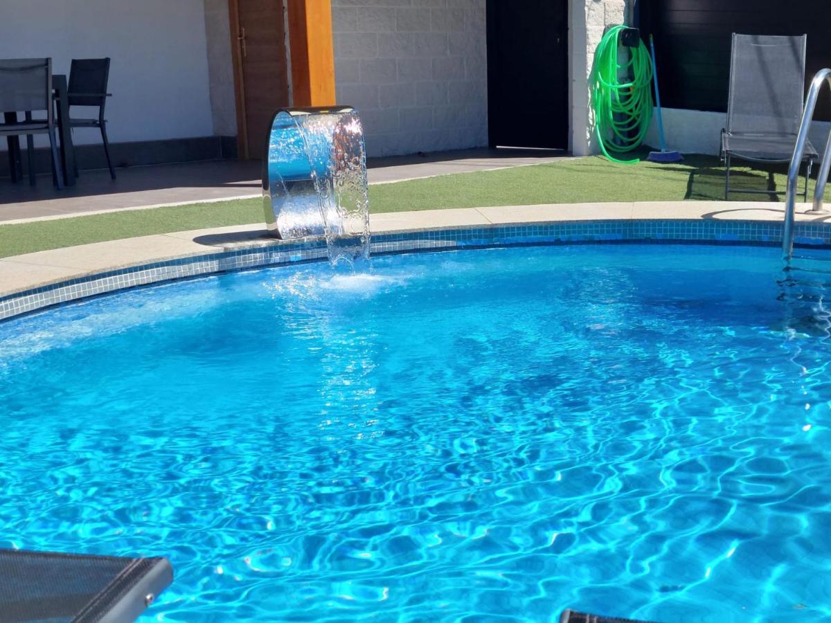Vila Casa Con Piscina Y Barbacoa Freixido Exteriér fotografie